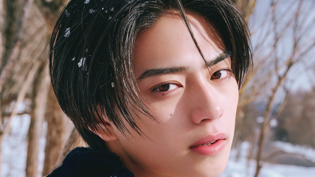 写真・画像】“美しすぎる顔面” 若手俳優・岩瀬洋志、1st写真集の