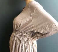 hitomi『妊婦検診へ』