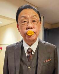 梅沢富美男『アヒル口富美男』