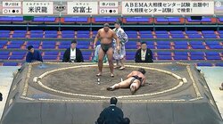 「イケメンきた」「体格良すぎ」19歳の長身力士にファン驚嘆「いい新人が入ったなあ」