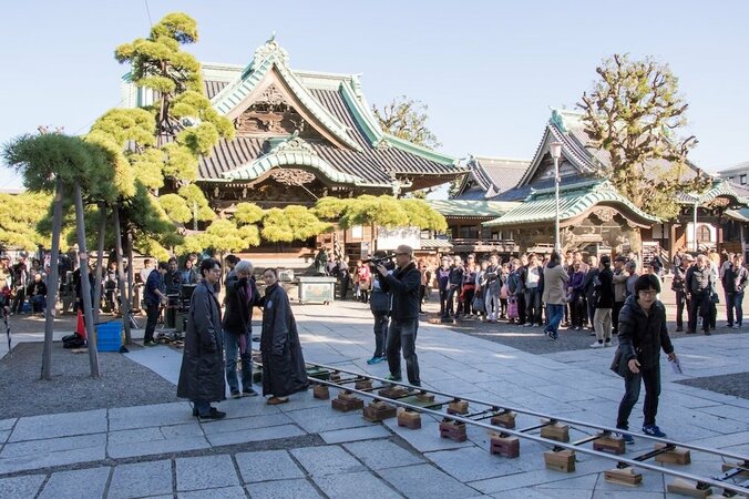 『妻よ薔薇のように 家族はつらいよIII』寅さんの思い出が蘇る「男はつらいよ」お馴染みのシーンに注目！ 4枚目