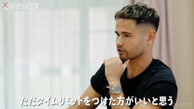 【写真・画像】25歳無職男性、実家を出たくない理由明かす「お母さんが大好き」「つらい会社で3年間頑張った貯金を簡単に減らしたくない」　2枚目