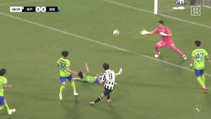 「イニエスタみたいになりつつある」日本代表初選出 25歳FWの超絶コントロールショットが話題沸騰「期待しかない」「惚れ惚れする」 3枚目