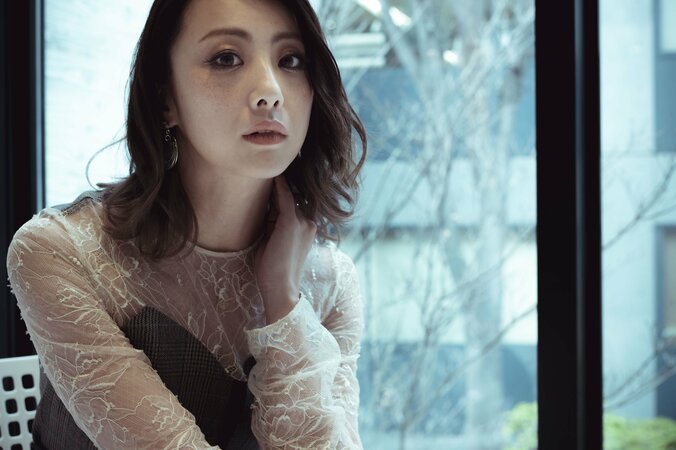 Dream Shizuka、今の思いを封じ込めたソロデビューシングル『4 FEELS.』インタビュー 1枚目