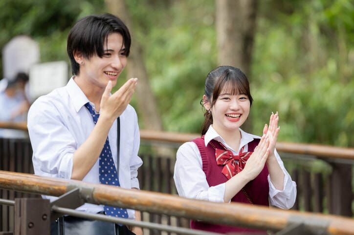 告白された人数20人の高3インフルエンサー女子、イケメンすぎる男子の登場に驚き「目が飛び出ちゃった」「ねえ優しい~!キュンキュンしちゃう」『今日好き』カンヌン編第1話