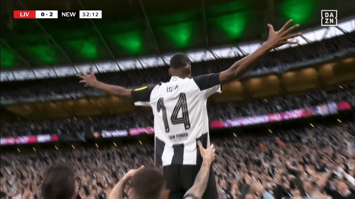 リヴァプール翻弄！“超絶ボレー弾”のニューカッスルFWに称賛続々「振り