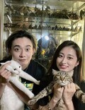  石垣佑磨、森真奈美との結婚を2ショットで報告「彼女の笑顔が大好き」 