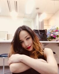 中島美嘉、大阪ライブでのオフショットを披露「お美しい…」「カッコいい～」と称賛の声