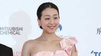 浅田真央 誕生日に憧れの浜崎あゆみからサプライズ