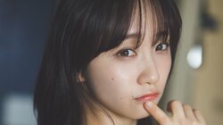 伊織もえ、台湾小旅行で見せるラフな表情＆大胆カット 『週プレ』約2年ぶりの表紙飾る