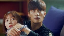 ソンフン出演！ハプニング満載の同居生活から始まるラブコメ『私は道で芸能人を拾った』