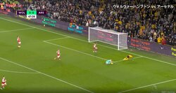スペイン代表FWが爆速カウンターからまさかのトライ？ 筋肉王トラオレのプレーに視聴者大爆笑「もうサッカーじゃねーんだよw」