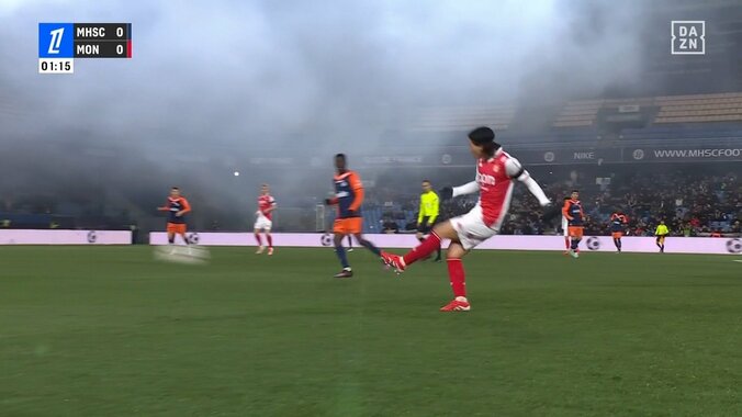 【映像】超絶ダイレクトスルーパスでチャンスメイク