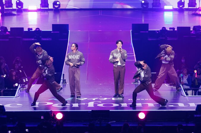 【写真・画像】ATEEZ、KEY(SHINee)、MINHO(SHINee)、GENERATIONSら8組が出演!SM新人グループのHearts2Heartsが日本初パフォーマンスを披露 1枚目
