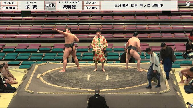 「俳優さんかしら」「ディカプリオに似てる」序ノ口に登場した“脚長”イケメン力士にファン熱視線 4枚目