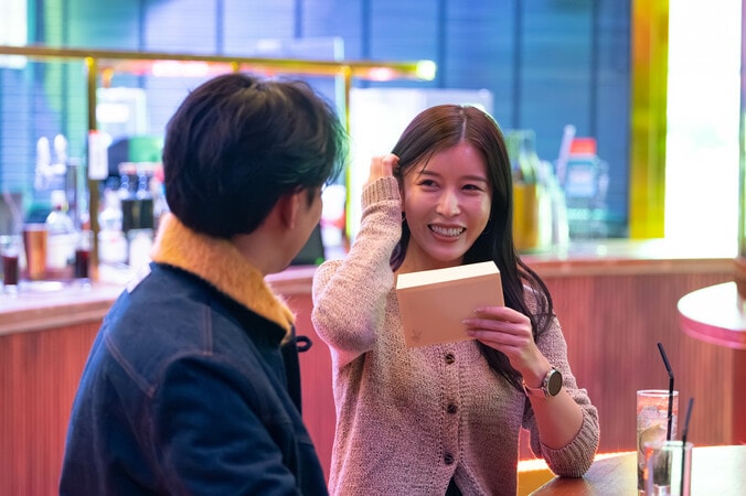 【写真・画像】34歳美人経営者、高卒社長の驚愕の年収に「びっくりなんだけど。すごい世界」　1枚目