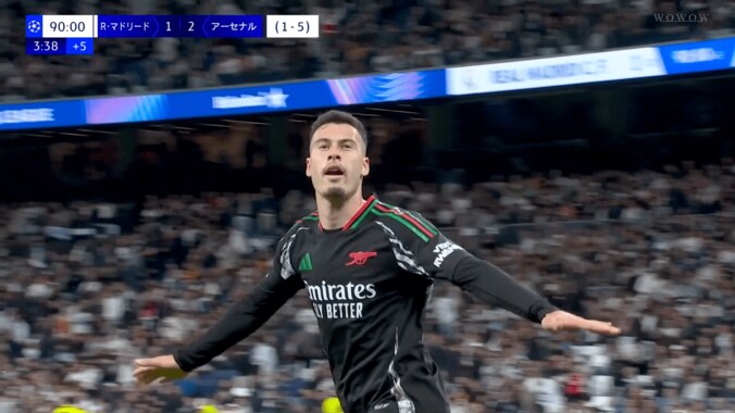 驚愕！“80m爆走スーパーゴール”のアーセナルFWにファン感動「守備して後半ATでこのスプリント…」「泣けてきた」レアル・マドリードの息の根を止めた瞬間 4枚目