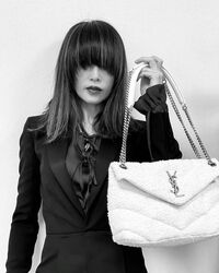 工藤静香の“サン・ローラン”コーデにファン称賛「スタイルがめちゃくちゃ綺麗」「素敵すぎる」