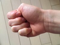 紺野あさ美『これが腱鞘炎か。。』