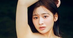 上ノ堀結愛、しっとり大人の表情で魅せる“過去一ビジュアル” 『ヤンマガ』巻末グラビア