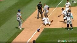 球場騒然！カブス戦で“珍得点” 地元局も驚愕した「クレイジーなプレー」に反響「これ走塁妨害なるんだ」