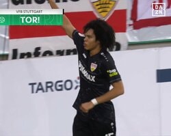 「完璧だ」新星チェイス・アンリ、待望のプロ初ゴール！ 敵DFを吹き飛ばす→豪快すぎるボンバーヘッド弾「おめでとう」