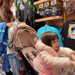  川崎希、アメリカのディズニーで購入した品の金額「似合うと言われるとすぐ買ってしまう」 