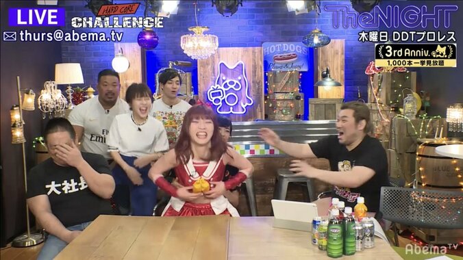 元SKE48・佐藤聖羅の胸をアナウンサーと東京女子レスラーが鷲掴み「本物です！」 3枚目