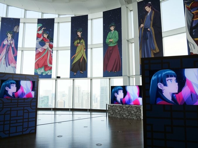 【写真・画像】東京のパノラマビューと幻想的な舞の共演！TVアニメ『薬屋のひとりごと』×東京シティビューレポート　3枚目