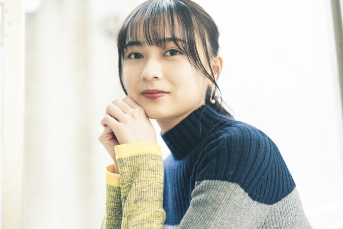 乃木坂46鈴木絢音、初の写真集は“アイドルの王道じゃない1冊” 「自分らしい作品に仕上がった」 3枚目