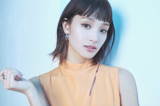 剛力彩芽が明かす、こだわりの個人会社名「ショートカット」一択理由 映画『お終活』インタビュー 3枚目