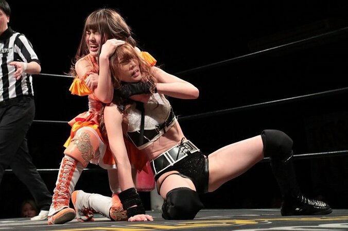 「あなたたちは豚以下よ！」沙希様、女子高生レスラー・小橋マリカに予想外の苦戦も連勝 1枚目