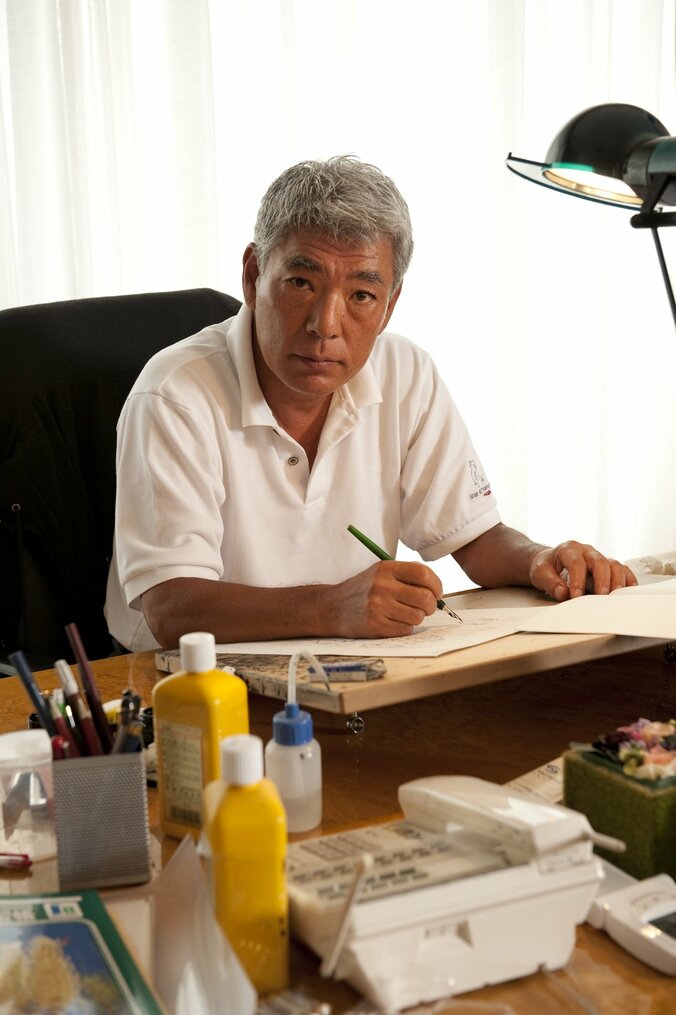 本宮ひろ志氏、集英社コミックス累計1億部突破！最新作『ぶんなぐり先生』発売と大全集刊行も決定 5枚目