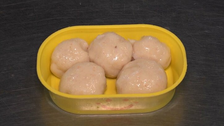 動物たちの可愛すぎる“食事タイム”に密着! ホワイトタイガーこだわりのディナーとは?