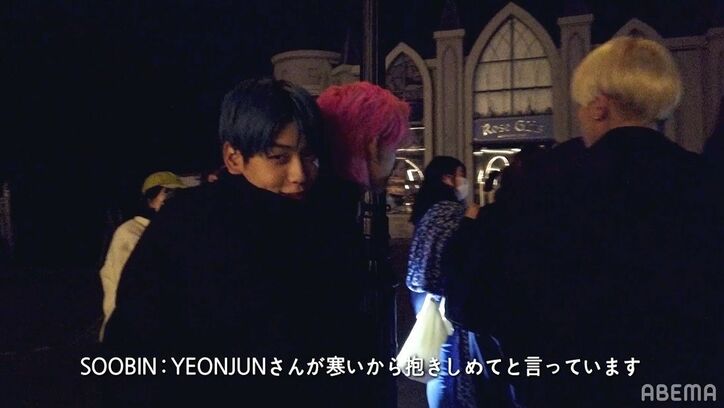 「かわいいのはSOOBIN」「イケメンは…」TOMORROW X TOGETHER、撮影の合間に言葉遊びゲームに熱中？