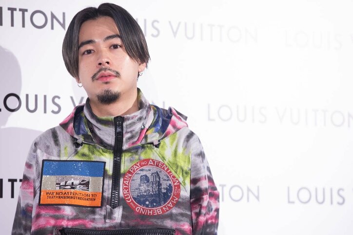 岩田剛典、寒さで凍える記者に「皆さん風邪ひかないで」と優しい気遣い