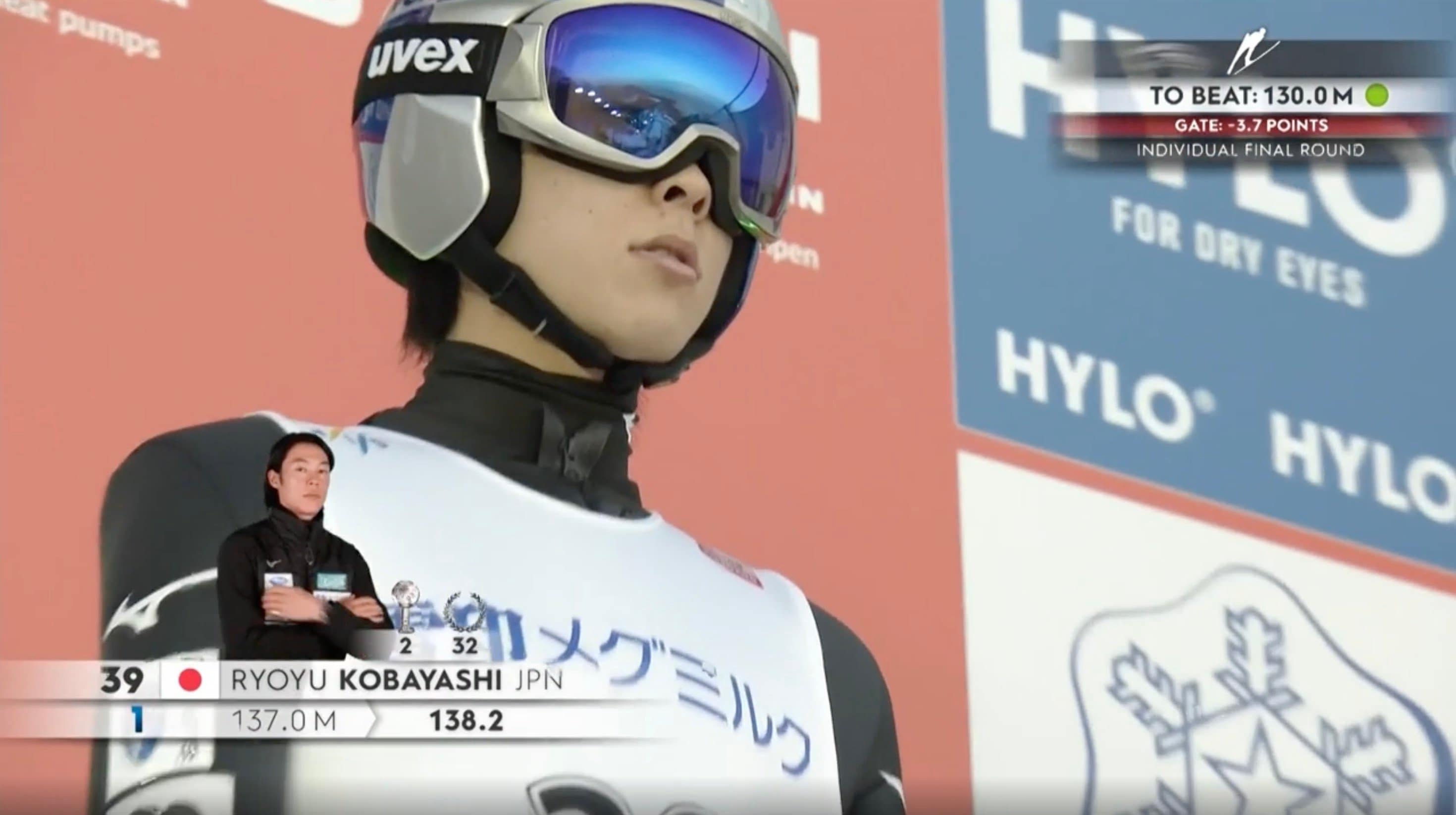 2本目のジャンプに挑む小林陵侑