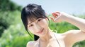 “伝説のレースクイーン”川瀬もえ、沖縄で極上のスレンダーボディ&美貌 『FLASH』表紙&巻頭グラビア10P