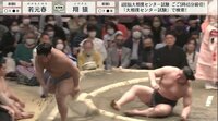 【映像】滑って転んだ若元春に土俵外に走っていった翔猿