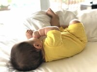 平愛梨、夫・長友佑都と久々の夫婦ショット公開「“夜泣き向き合い”頑張ろう！と決めた夜」