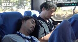 ひろゆき、アフリカ横断の最中に緊急検査…乗車したバスが衝突事故