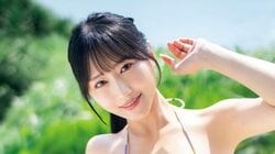 “伝説のレースクイーン”川瀬もえ、沖縄で極上のスレンダーボディ＆美貌 『FLASH』表紙＆巻頭グラビア10P