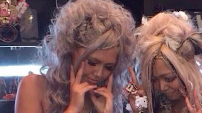 【写真・画像】伝説の黒ギャルから保育士に…33歳美女、保護者から心配されてることを明かす　1枚目