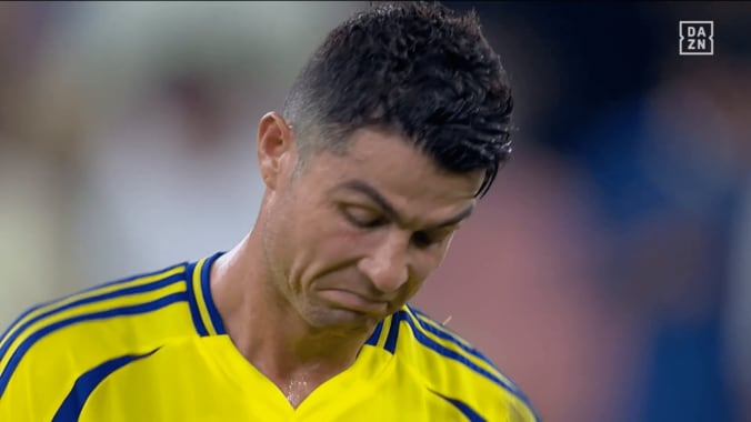 SNS激震！ C・ロナウド、川崎Fに敗れ涙…「めっちゃ悔しそう…」「クリロナ泣かせた初のJチーム？」「敵ながらあっぱれ」「不思議な空間」【ACLE準決勝】 4枚目