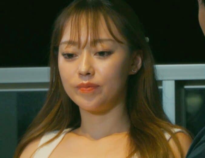 【写真・画像】好意を抱いていた男性が治らない浮気性をカミングアウト「バツイチで離婚理由は俺の浮気」結婚したい34才美女が絶句　1枚目