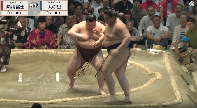 大の里がまたも惨敗 「悪い癖が出ました」実況＆解説が口を揃えて…“横綱らしからぬ動き”に館内も悲鳴 4枚目