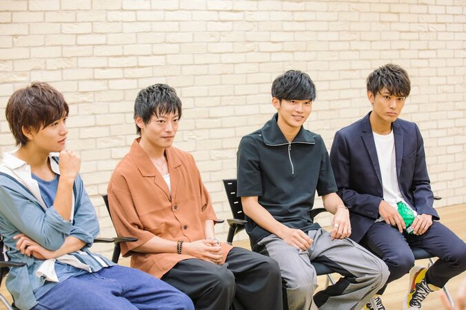 『ドラ恋』高崎凌×西川俊介×藤田富×山口大地インタビュー　キスシーンあり・恋愛リアリティーショー参戦の覚悟　 6枚目