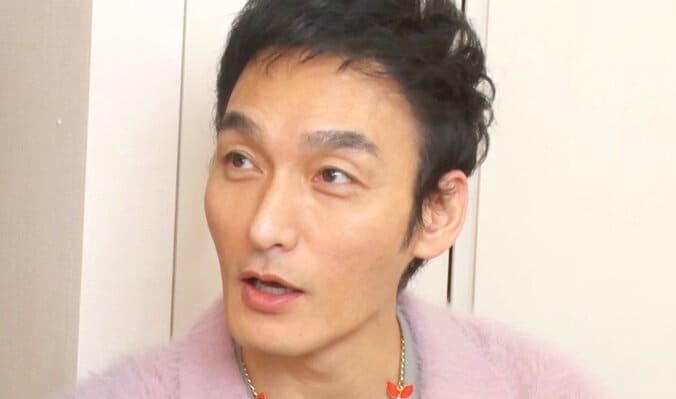 【写真・画像】草なぎ剛の“Uber Eats配達員との絡み”を香取慎吾が心配「信じられない」「何やってんの！？ダメだよ！」　1枚目