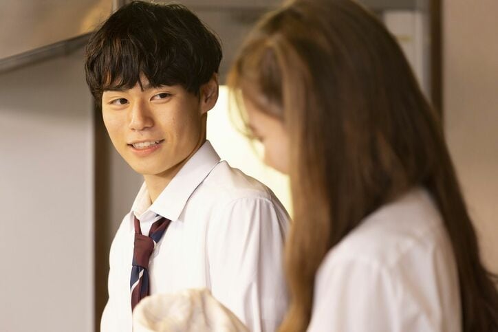 Popteenモデル・れあの家庭的な一面に男子2人がメロメロ「家庭的」「料理できる子が好き」『恋ステ2021秋 沖縄』第4話