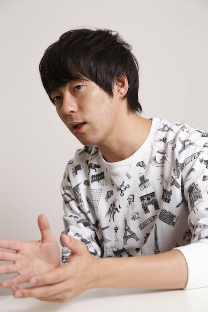 ウーマン村本 嫌いなタイプは「スマホをうつ伏せにする女」